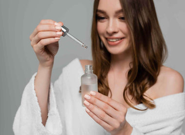 The Ultimate Guide to Niacinamide: Benefits and How to Use It