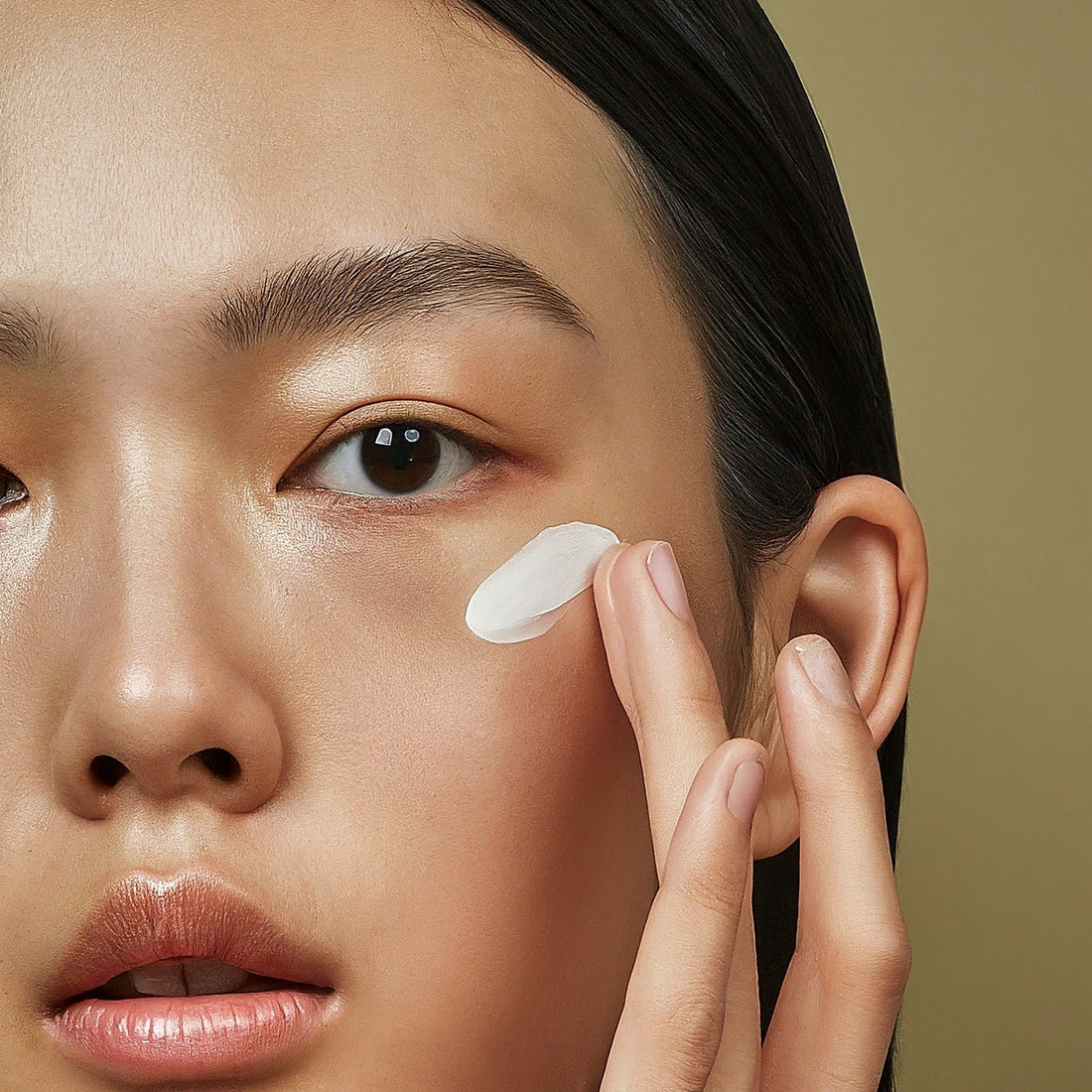 What does niacinamide do for your skin?